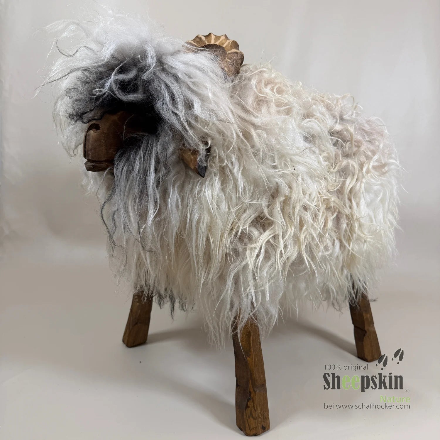 absolutes Einzelstück Schafhocker Bua »Athos« Locki limited