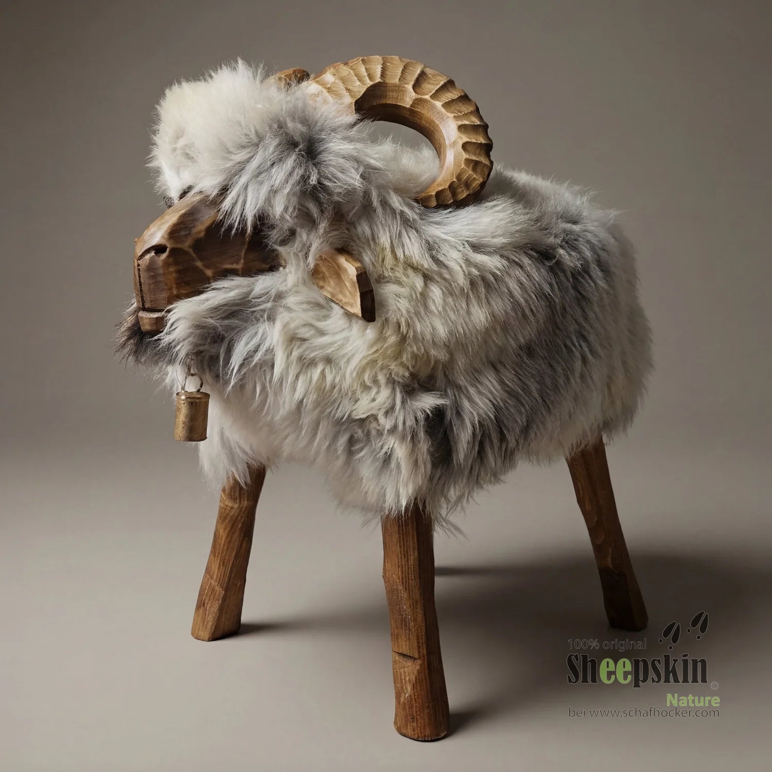 absolutes Einzelstück Schafhocker Mufflon »Brad« Designer