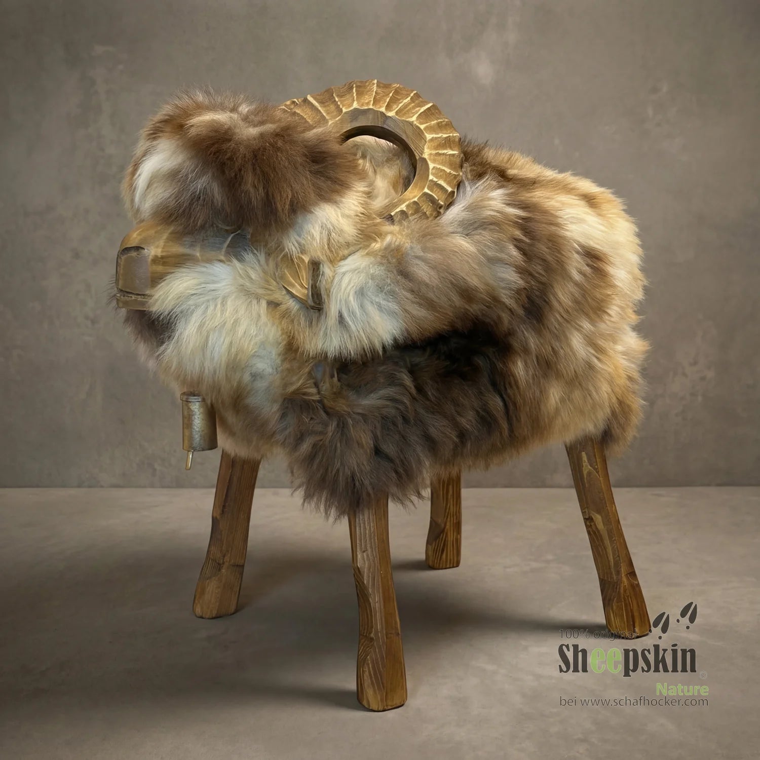 absolutes Einzelstück Schafhocker Mufflon »Charles«