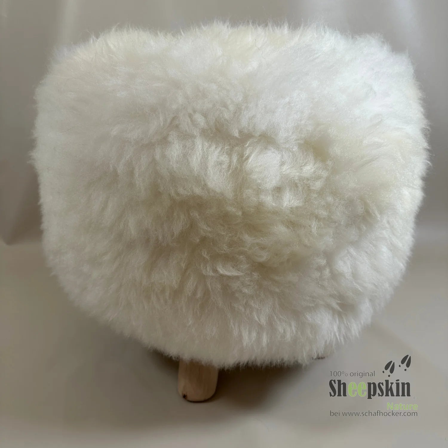 Designer Chalet Schaffell Hocker Fellhocker rund