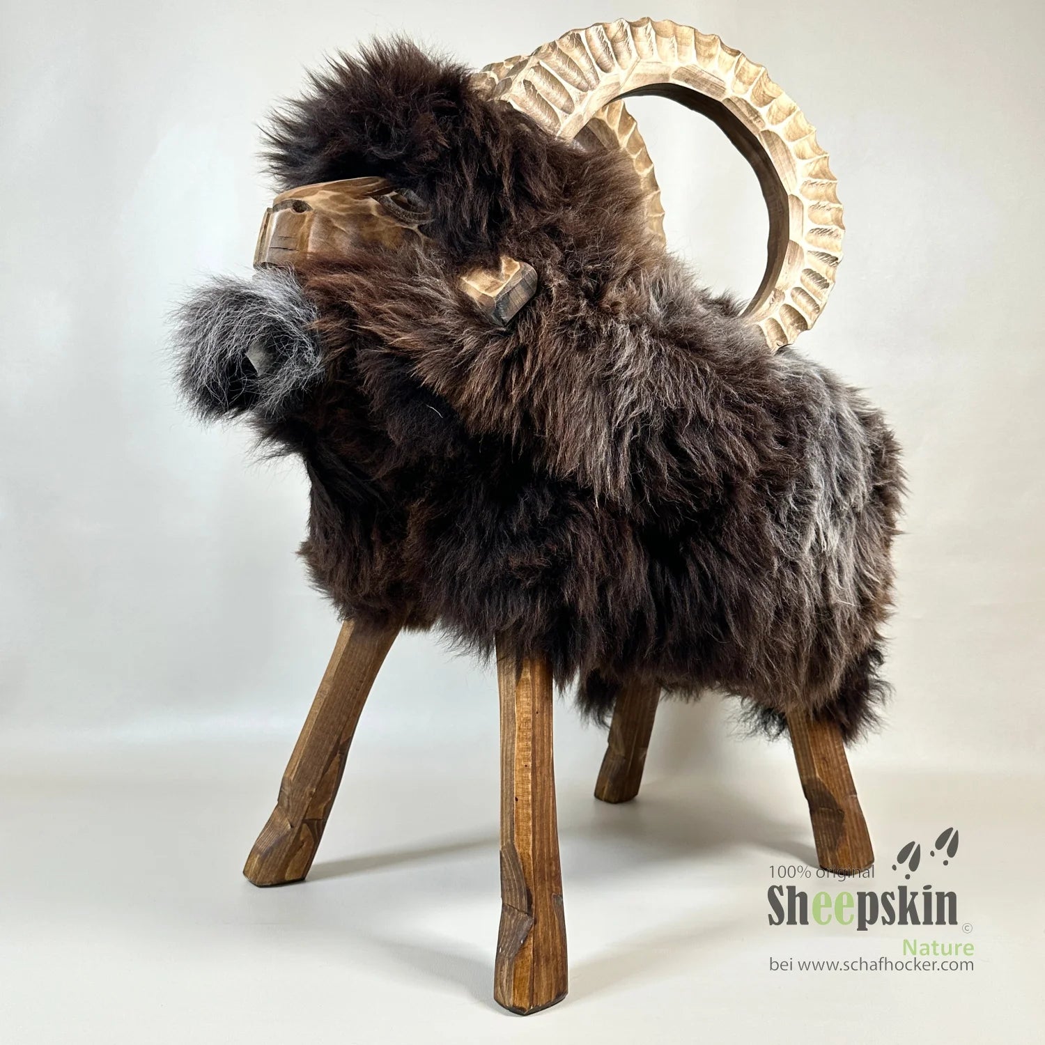 Premium Design Tierhocker ➤ Schafhocker absolutes