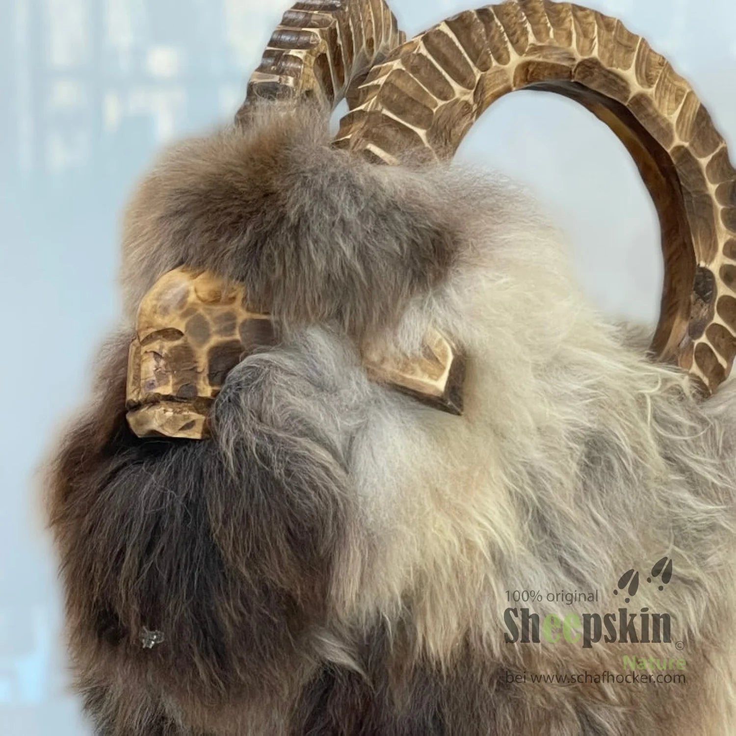 Premium Design Tierhocker ➤ Schafhocker𓃵 Rocky der Steinbock beige limited Schafhocker Steinbock