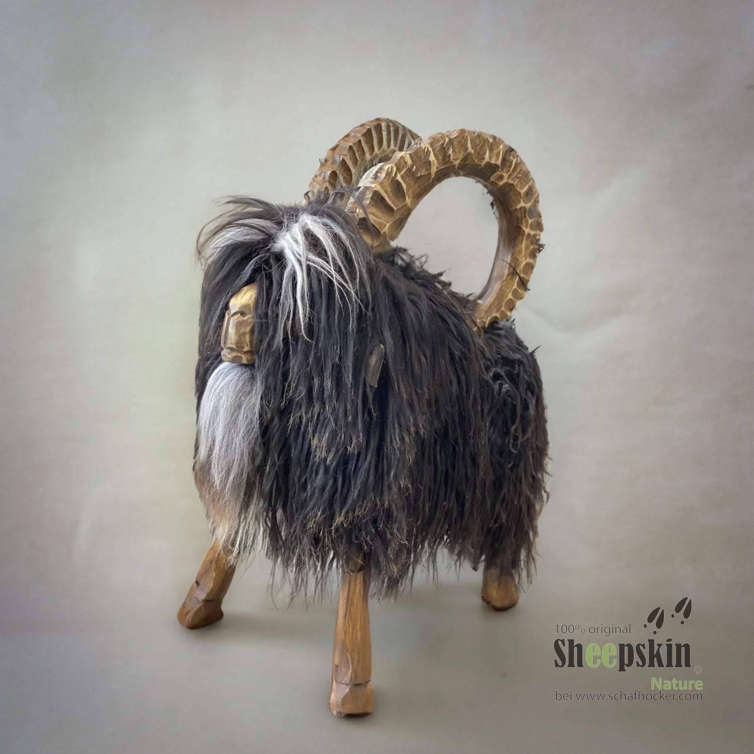 Tierhocker 𓃵 Rocky der Steinbock dark limited Designer