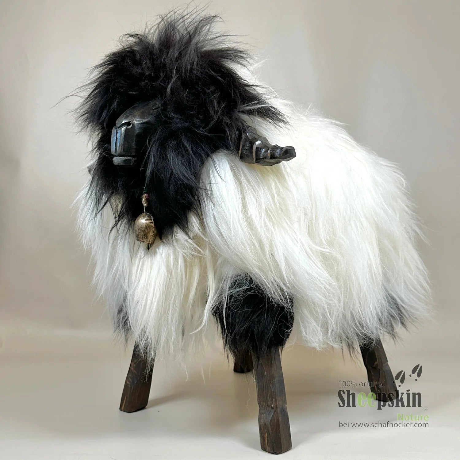 Premium Design Tierhocker ➤ Schafhocker ➳ Jolo das Walliser