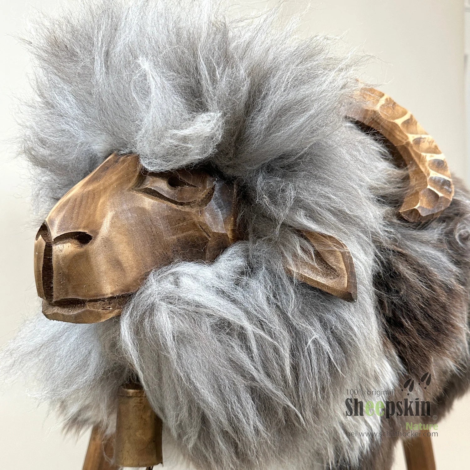 Premium Design Tierhocker ➤ Schafhocker Sir Adam das