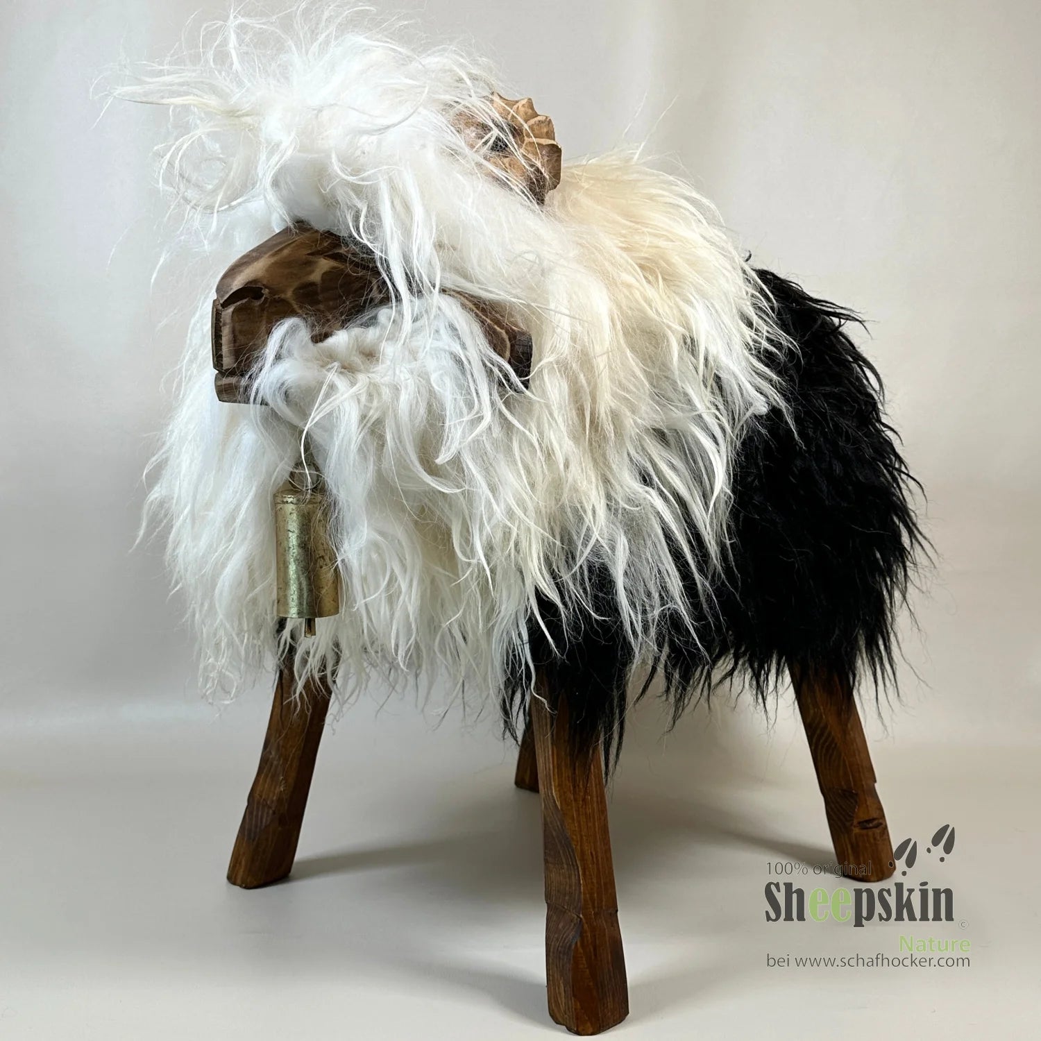 Schafhocker absolutes Einzelstück ➳ Jogi der wilde Bua weiß