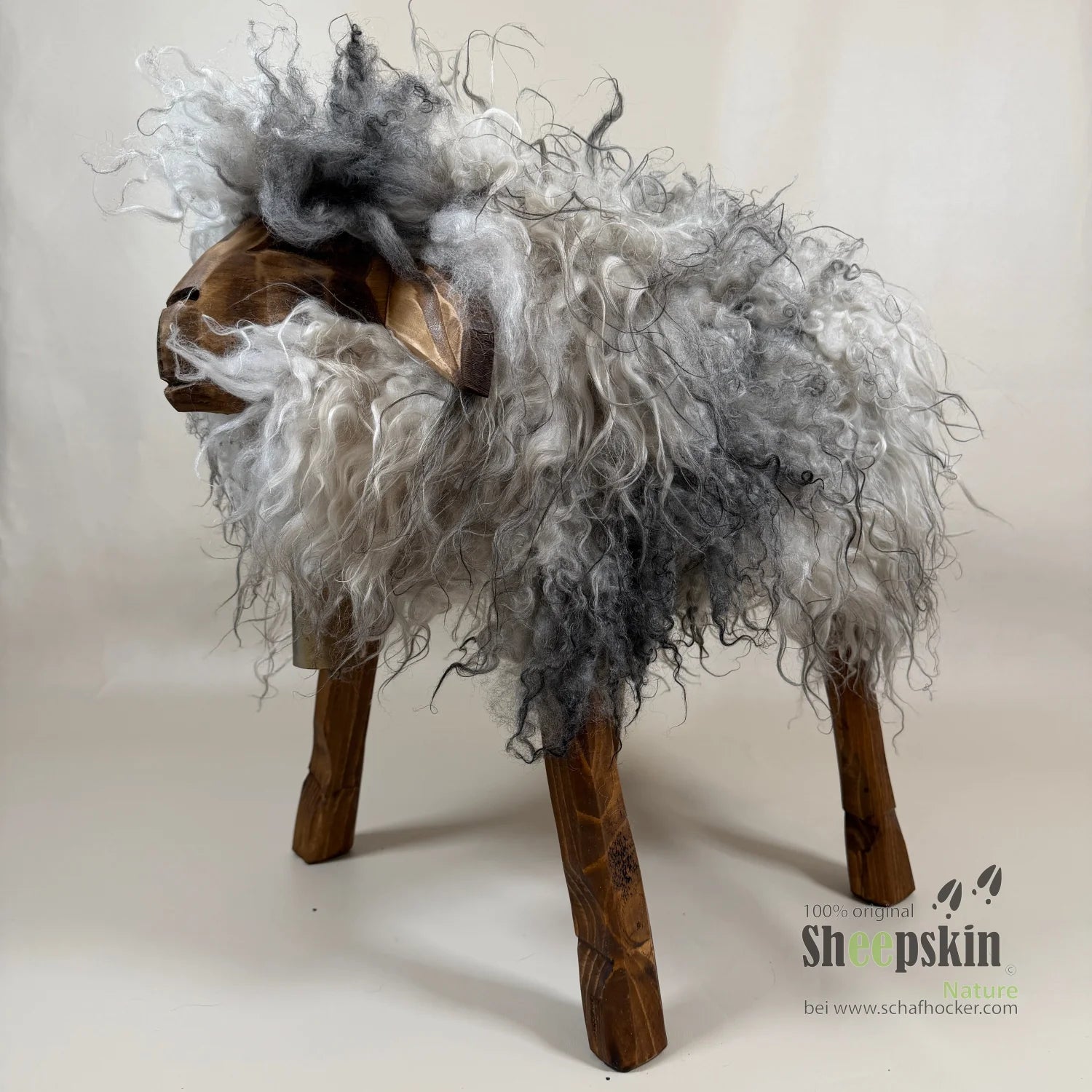 Schafhocker absolutes Einzelstück »Penny« das wilde Madl