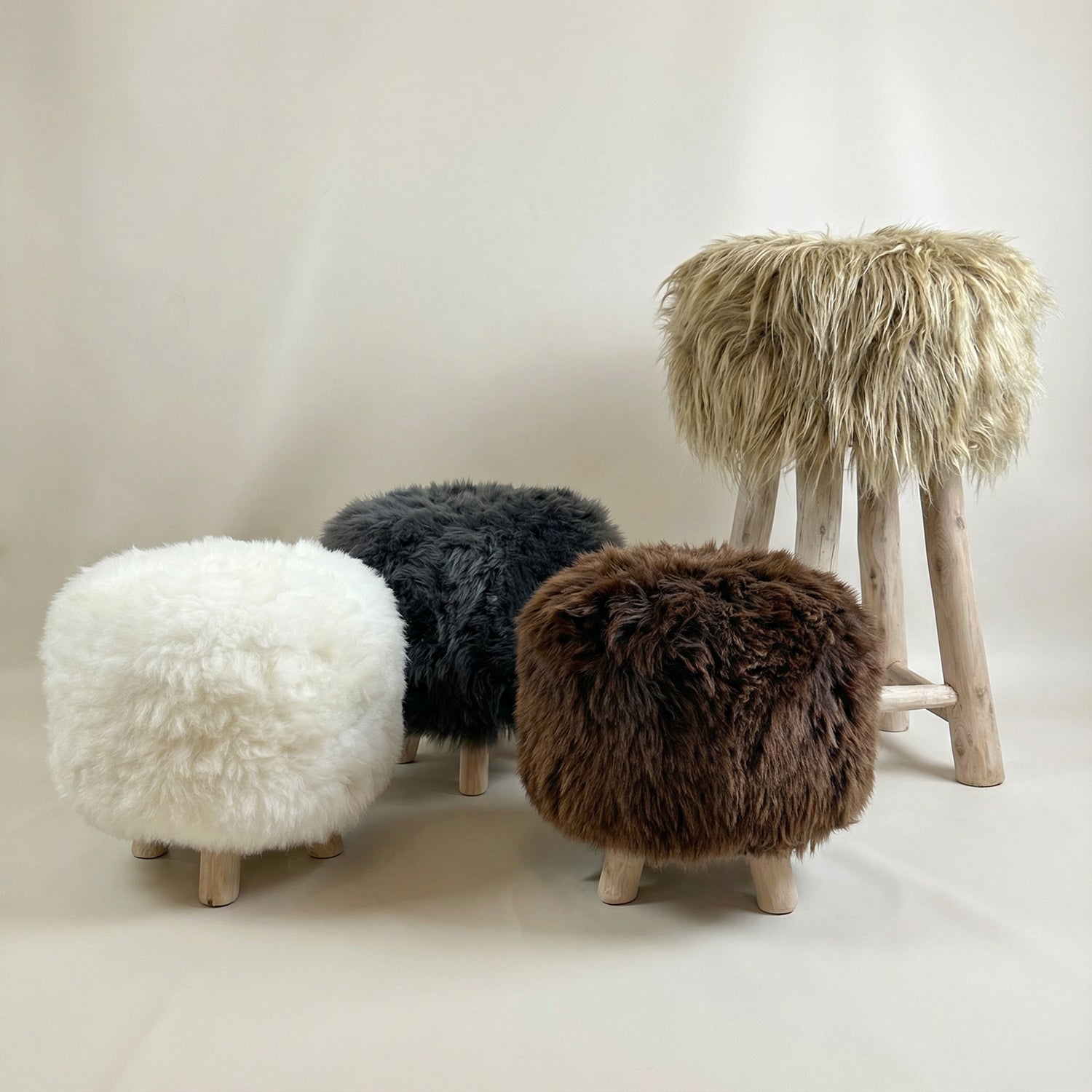 Galleriebild Fellhocker Sheepskin Nature