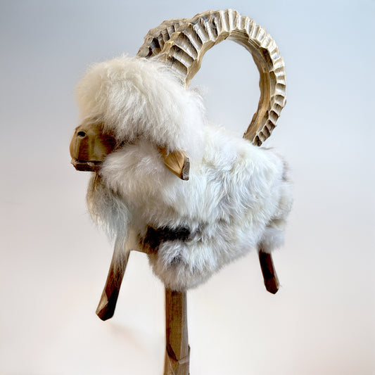 absolute unique piece | Animal stool 𓃵 Rocky the ibex white limited