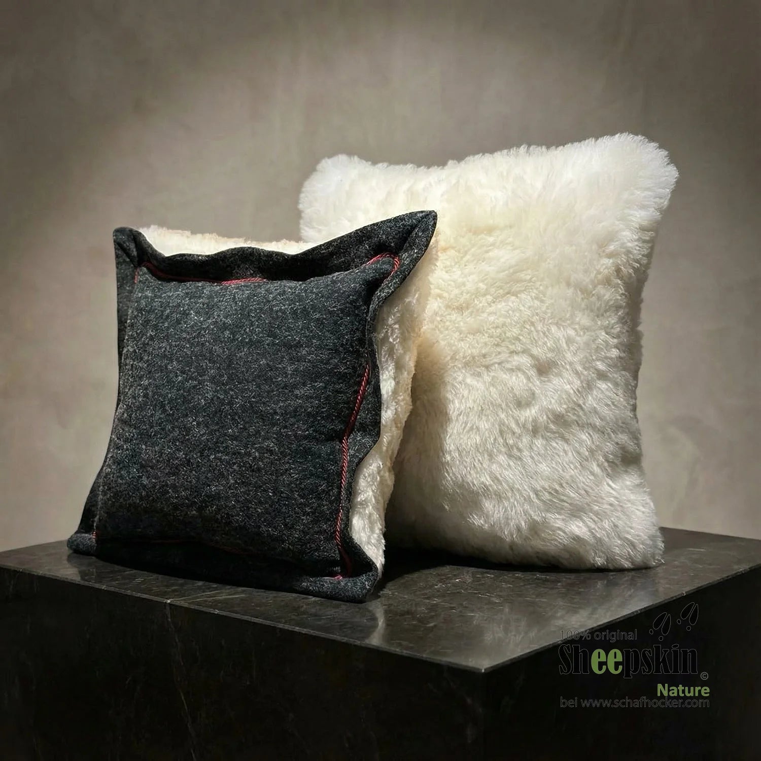 Lammfell Kissen Schaffell Alpenstyle 60cm x 60xm XXL