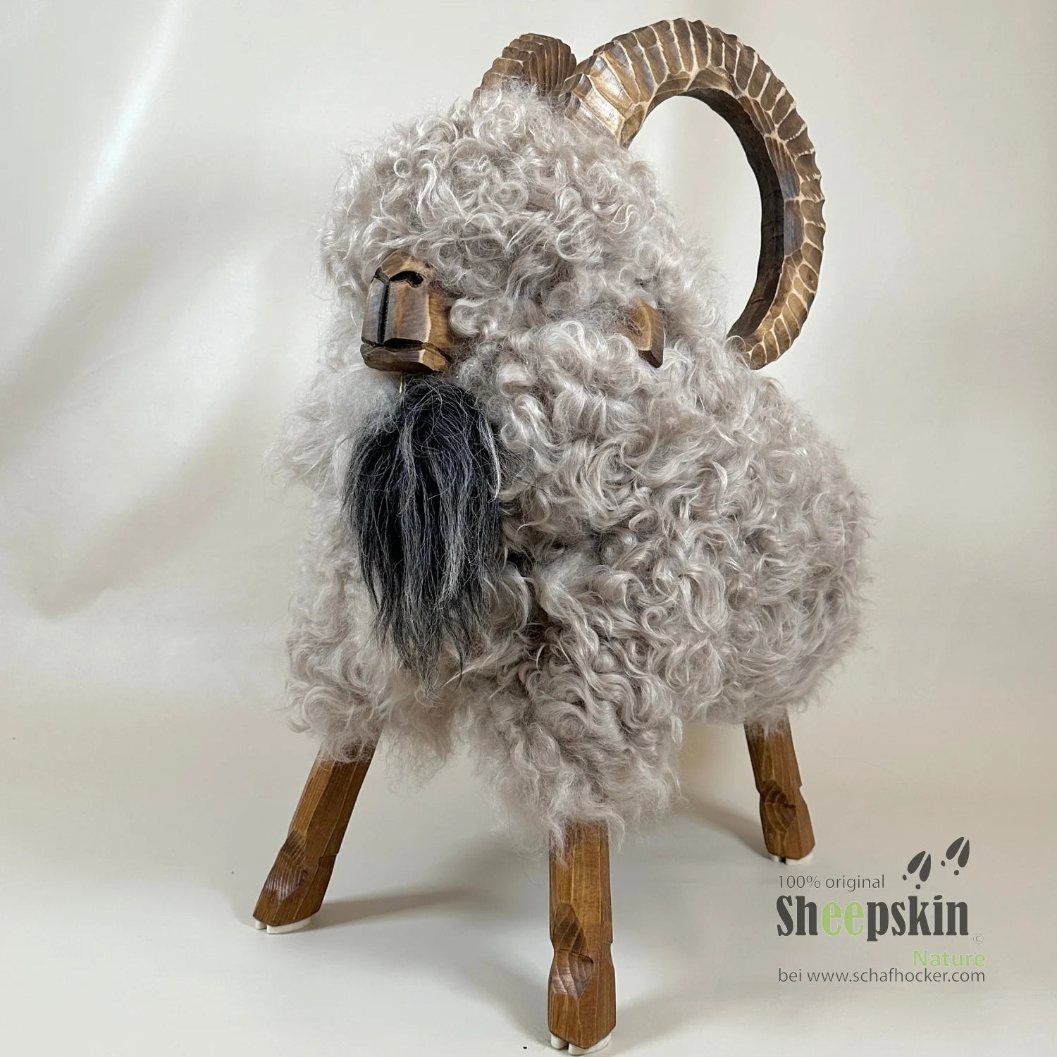 Premium Design Tierhocker ➤ Schafhocker absolutes