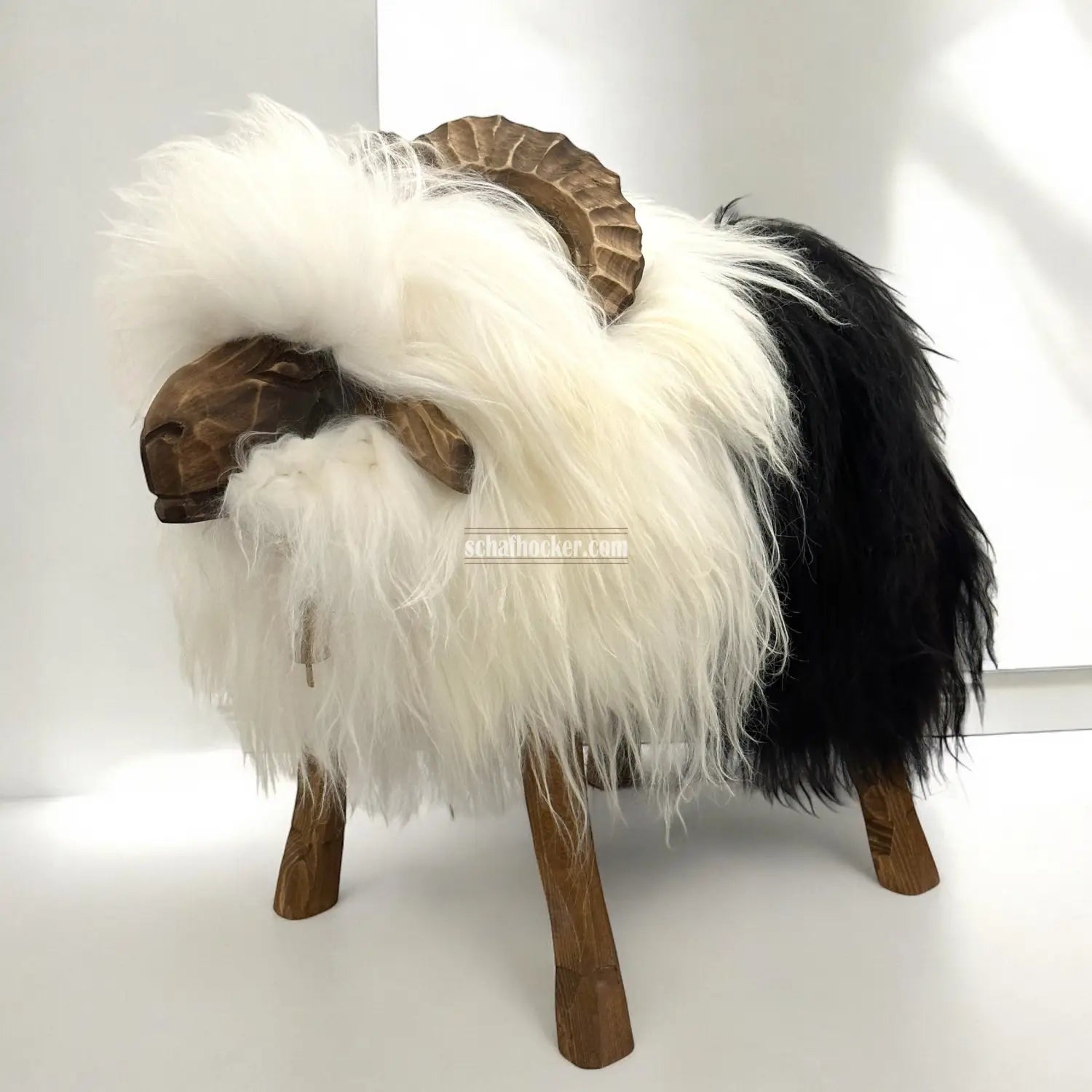 Premium Design Schafhocker ➤ Tierhocker Mufflon 💕 Seppl weiß schwarz Schafhocker Mufflon