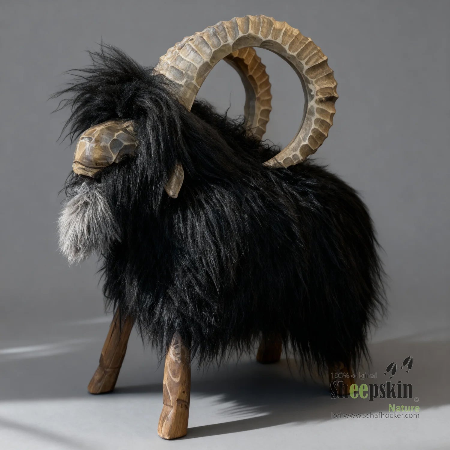 Premium Design Tierhocker ➤ Schafhocker 𓃵 Rocky der