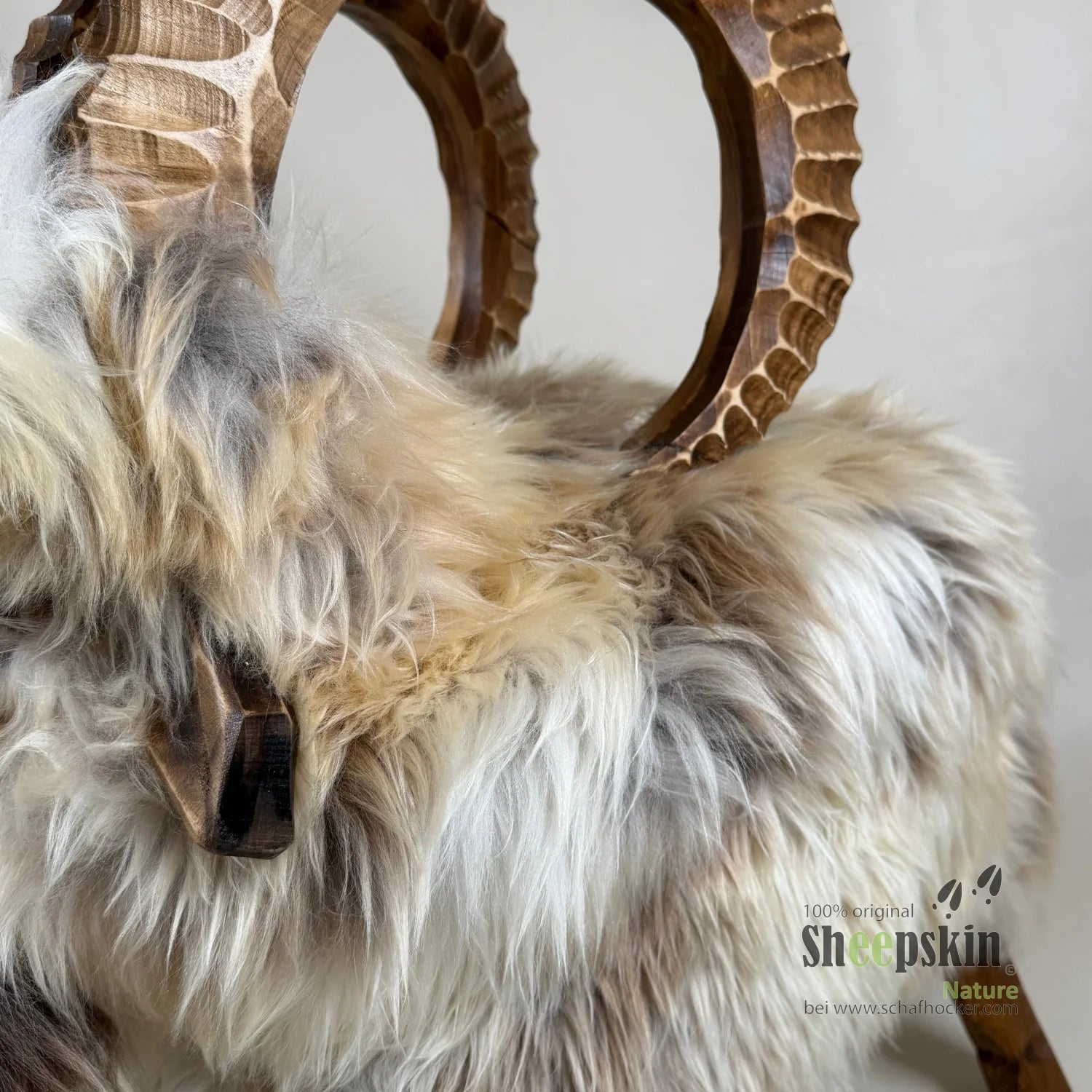 Premium Design Tierhocker ➤ Schafhocker 𓃵 Nelio der