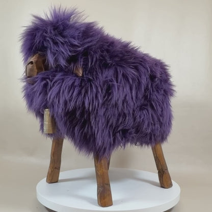 Premium Design Tierhocker Schafhocker »Eli« das fesche Madl lila