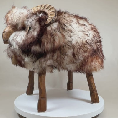 Premium Design Tierhocker Schafhocker »Lorenzo« das Mufflon limited dips