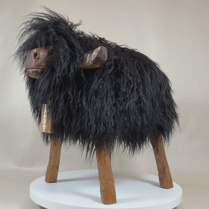 Sgabello per animali dal design premium »Bully« sgabello per bovini e mucche dell'altopiano Locki nero