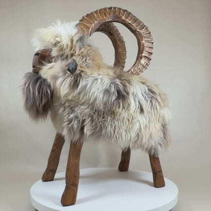 Premium Design Tierhocker Schafhocker »Nelio« der Steinbock beige limited