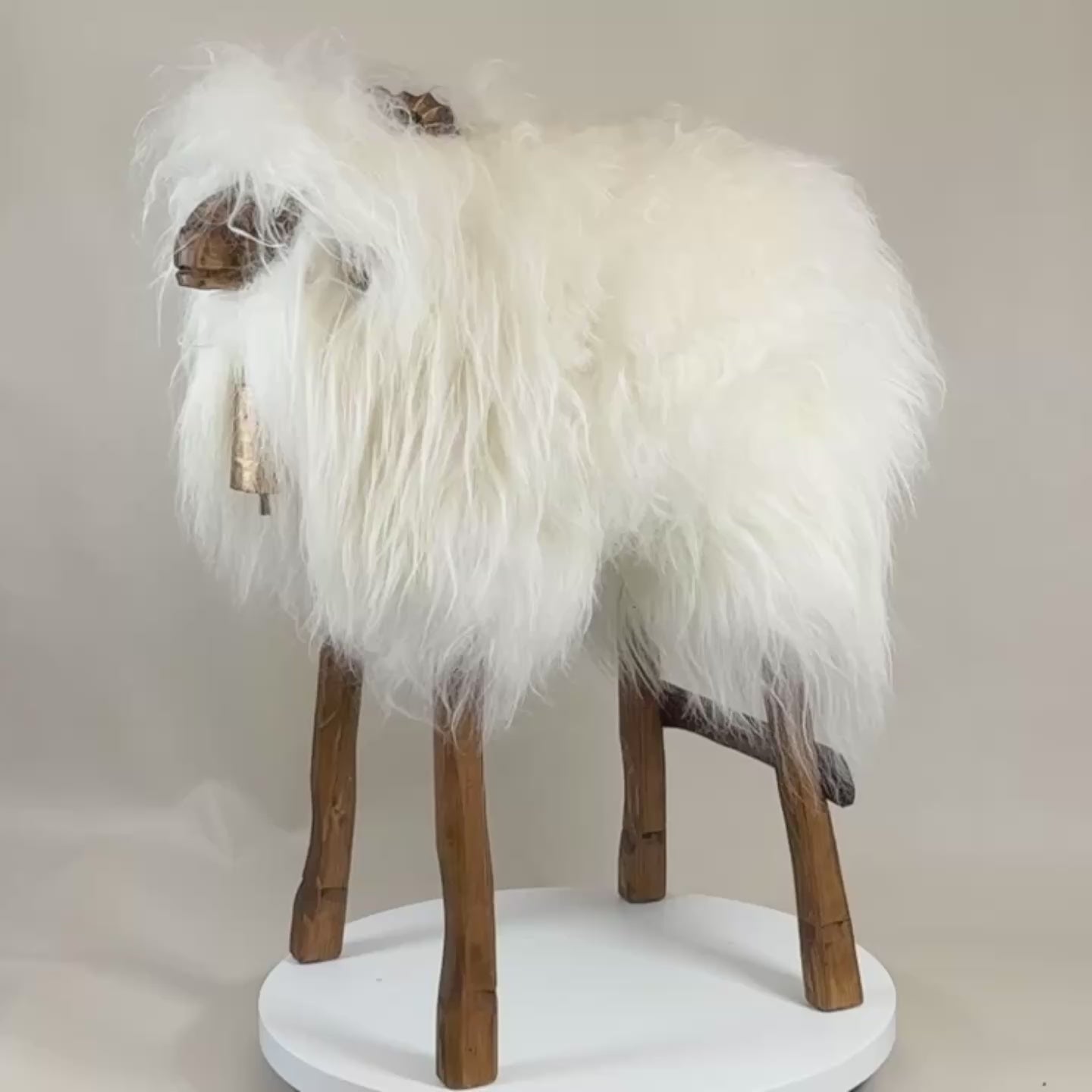 Design Barhocker Tierhocker Schafhocker »Ferdl« der charmante Bua Island weiß