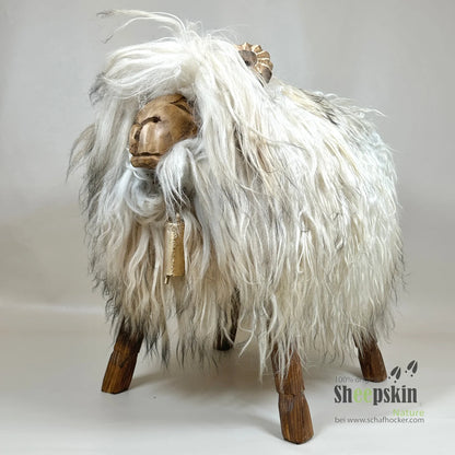 Schafhocker absolutes Einzelstück ➳ Jasper der wilde Bua