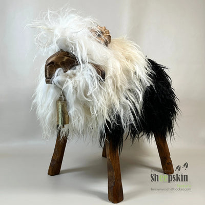 Schafhocker absolutes Einzelstück ➳ Jogi der wilde Bua weiß