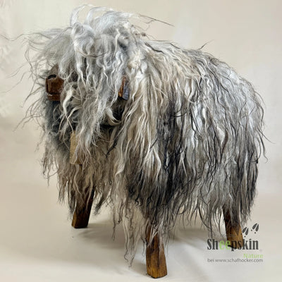 Schafhocker absolutes Einzelstück »Olivia« das wilde Madl