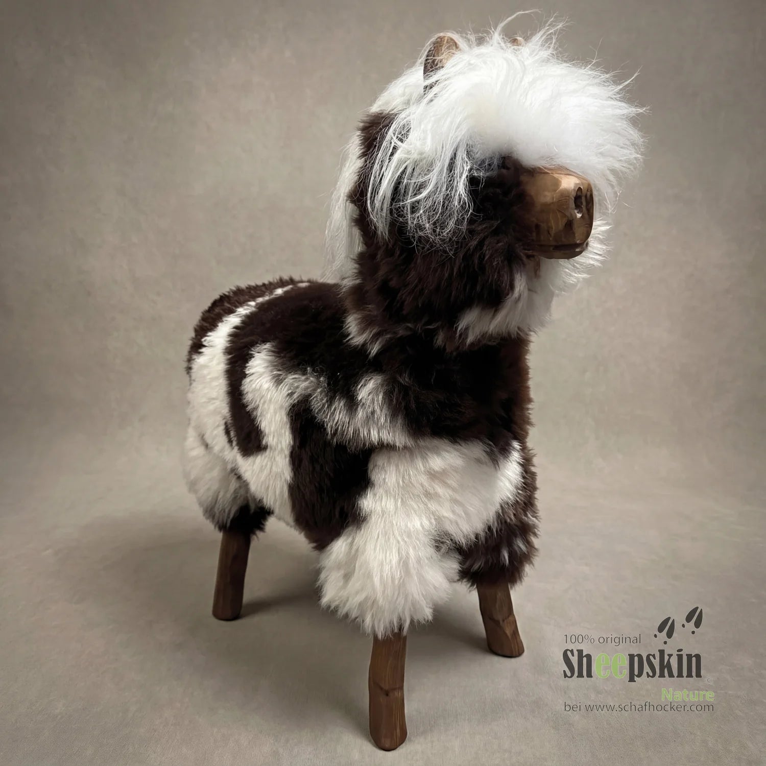 Schafhocker Alpaka »Luna« Designer Hocker Tierhocker